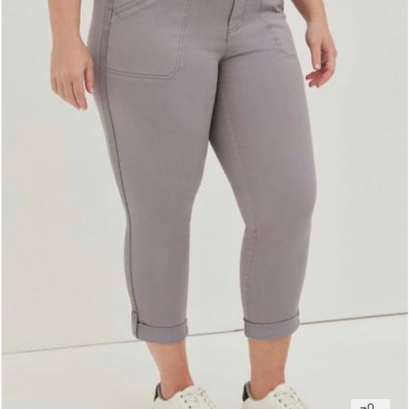 Torrid Beige crop aviator skinny stretch twill mid-rise pant Sz20 - Picture 8 of 8